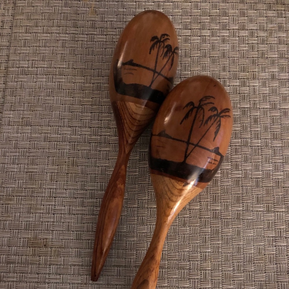 To handpainted Maraca’s